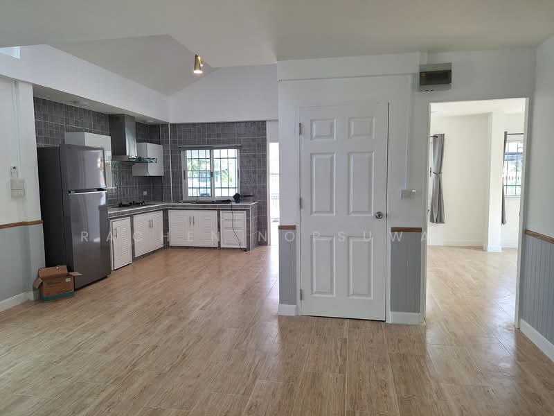 Sammakon Ramkhamhaeng, Bangkok, Ramkhamhaeng Road, Saphan Sung, Saphan Sung, Bangkok, 4 Bedrooms, 160 sqm, Single Detached House For Rent, by Rachen Nopsuwan, 500168789 - DDproperty.com