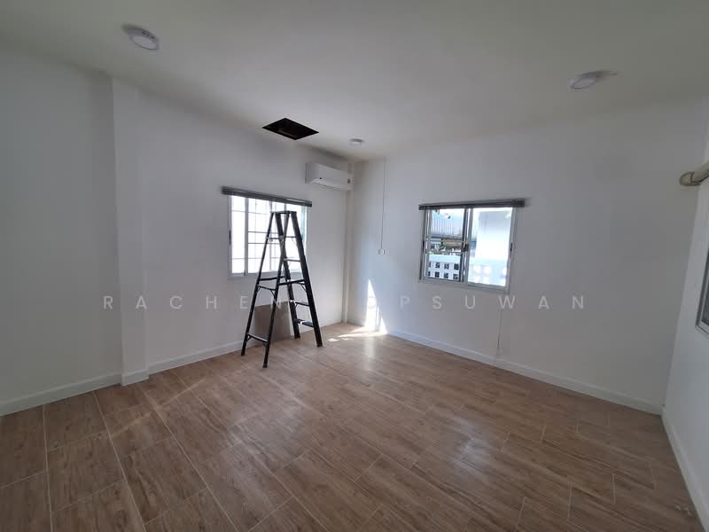 Sammakon Ramkhamhaeng, Bangkok, Ramkhamhaeng Road, Saphan Sung, Saphan Sung, Bangkok, 4 Bedrooms, 160 sqm, Single Detached House For Rent, by Rachen Nopsuwan, 500168789 - DDproperty.com