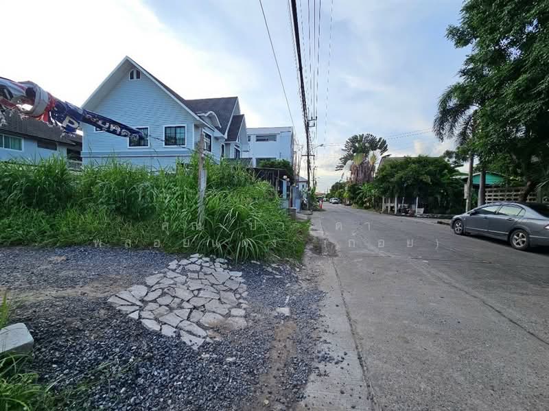 ที่ดินเปล่า 136 ตร.ว. ที่ดิน ซอยแยกสวนสยาม2 ใกล้รถไฟฟ้าสถานีนพรัตน์, Bangkok, Khan Na Yao, Khan Na Yao, Bangkok, , 544 sqm, Land For Sale, by คุณ ปารดา พลอยแดง (ก้อย), 500168795 - DDproperty.com