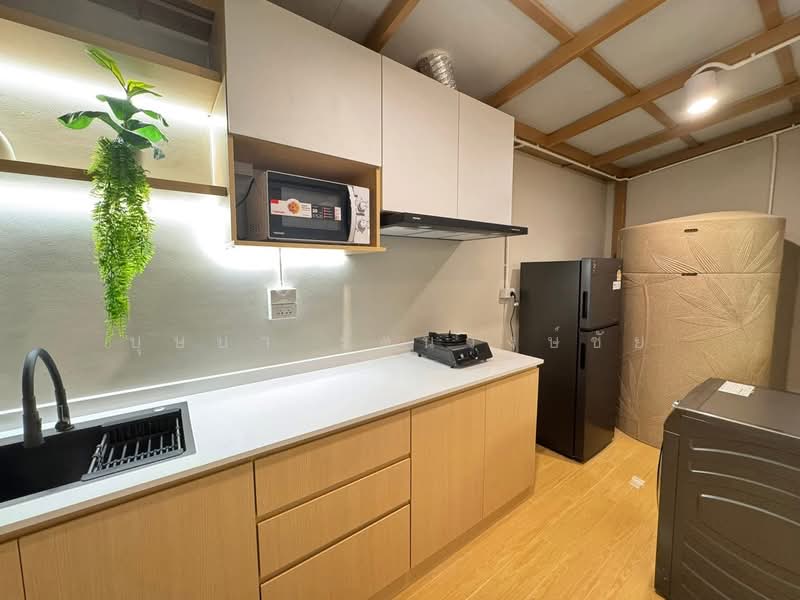 PLEX Onnut - Wongwaen, Bangkok, Sukhaphiban 2 Road, Dok Mai, Prawet, Bangkok, 3 Bedrooms, 150 sqm, Townhouse For Rent, by บุษบา รัตนวงษ์ชัย, 500168813 - DDproperty.com