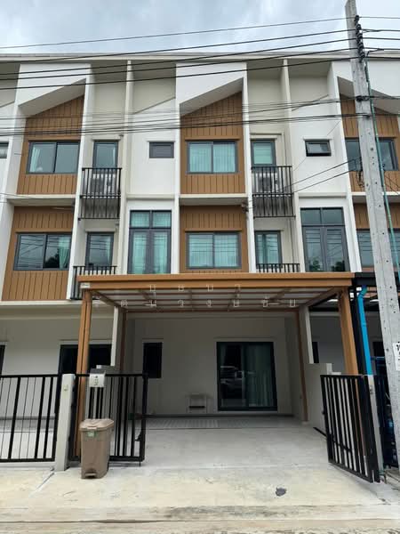 PLEX Onnut - Wongwaen, Bangkok, Sukhaphiban 2 Road, Dok Mai, Prawet, Bangkok, 3 Bedrooms, 150 sqm, Townhouse For Rent, by บุษบา รัตนวงษ์ชัย, 500168813 - DDproperty.com
