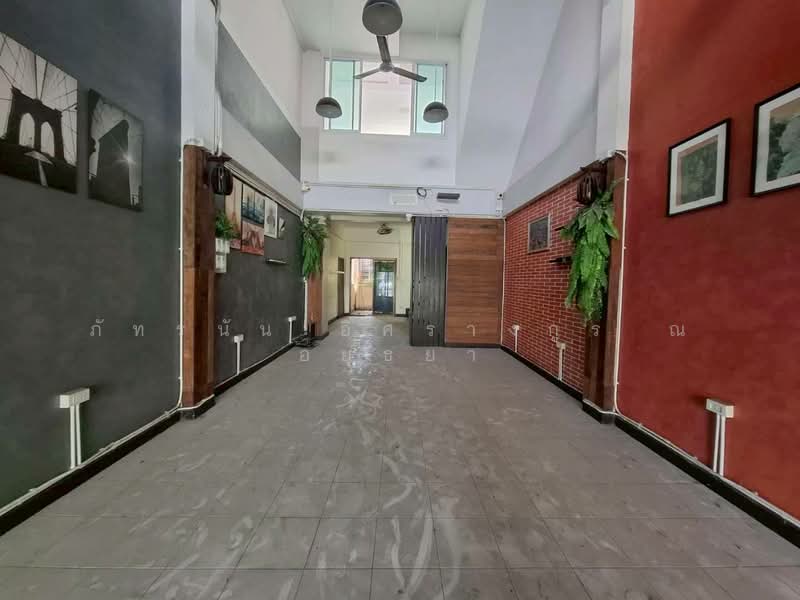 อาคารพาณิชย์ 3.5 ชั้น ถนนลำลูกกา 11 ถนนเสมาฟ้าคราม ต.คูคต อ.ลำลูกกา จ.ปทุมธานี, Pathum Thani, ลำลูกกา, Khu Khot, Lam Luk Ka, Pathum Thani, , 76 sqm, Shophouse For Sale, by ภัทรนัน อิศรางกูร ณ อยุธยา, 500168825 - DDproperty.com