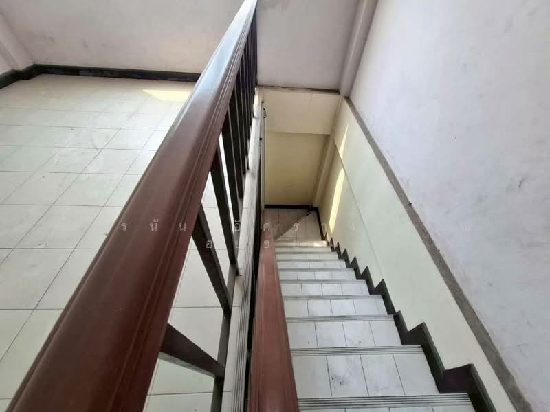 อาคารพาณิชย์ 3.5 ชั้น ถนนลำลูกกา 11 ถนนเสมาฟ้าคราม ต.คูคต อ.ลำลูกกา จ.ปทุมธานี, ปทุมธานี, ลำลูกกา, คูคต, ลำลูกกา, ปทุมธานี, 76 ตร.ม., ตึกแถว-อาคารพาณิชย์ ขาย, โดย ภัทรนัน อิศรางกูร ณ อยุธยา, 500168825 - DDproperty.com