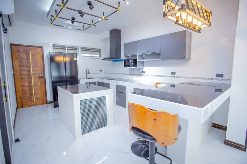 Hotel business for sale with good location, Chiang Mai, Wat Khet, Muang Chiang Mai, Chiang Mai, , 2,000 sqm, Business For Sale, by Kanphakpim Chiangmai Nice Home, 500168830 - DDproperty.com