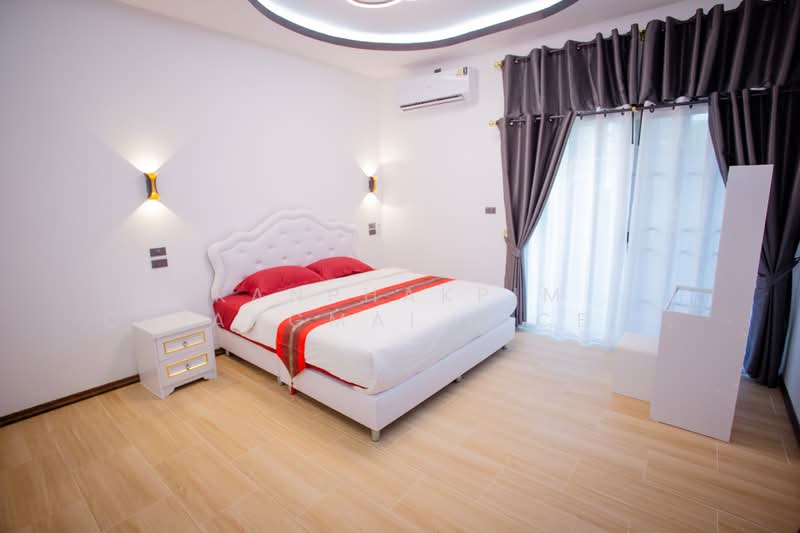 Hotel business for sale with good location, เชียงใหม่, วัดเกต, เมืองเชียงใหม่, เชียงใหม่, 2,000 ตร.ม., กิจการ ขาย, โดย Kanphakpim Chiangmai Nice Home, 500168830 - DDproperty.com