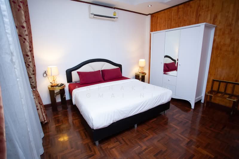 Hotel business for sale with good location, เชียงใหม่, วัดเกต, เมืองเชียงใหม่, เชียงใหม่, 2,000 ตร.ม., กิจการ ขาย, โดย Kanphakpim Chiangmai Nice Home, 500168830 - DDproperty.com