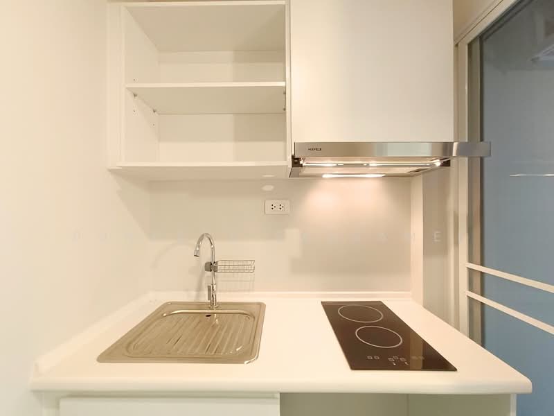 Blue Phahonyothin 35, Bangkok, Phahon Yothin 35 Alley, Chatuchak, Chatuchak, Bangkok, 1 Bedroom, 28 sqm, Condo For Sale, by Punpapa Rassamee, 500168831 - DDproperty.com