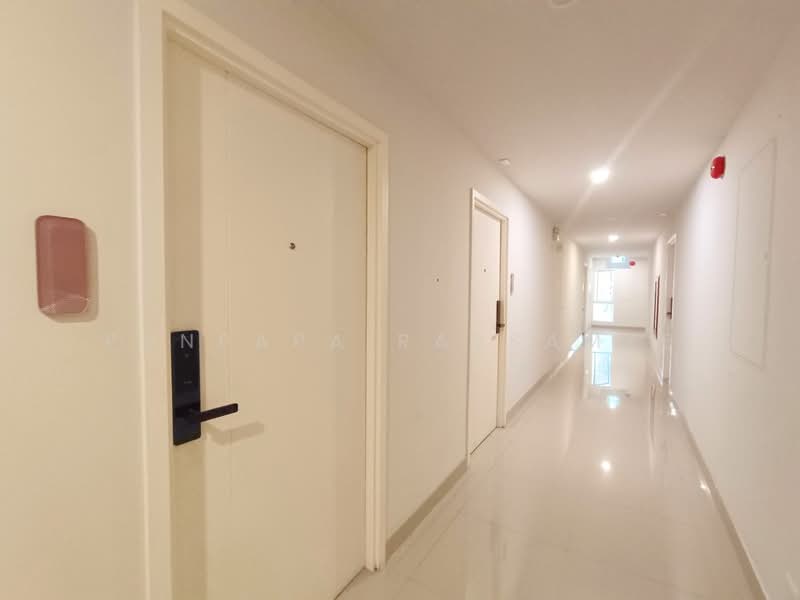 Blue Phahonyothin 35, Bangkok, Phahon Yothin 35 Alley, Chatuchak, Chatuchak, Bangkok, 1 Bedroom, 28 sqm, Condo For Sale, by Punpapa Rassamee, 500168831 - DDproperty.com