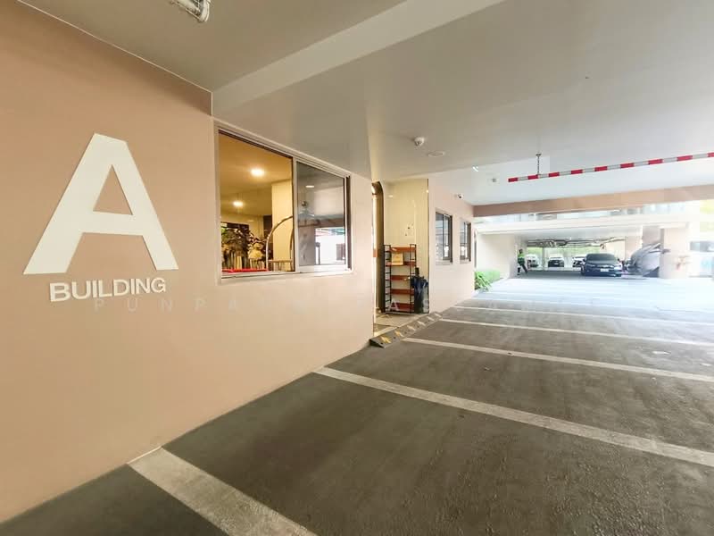 Blue Phahonyothin 35, Bangkok, Phahon Yothin 35 Alley, Chatuchak, Chatuchak, Bangkok, 1 Bedroom, 28 sqm, Condo For Sale, by Punpapa Rassamee, 500168831 - DDproperty.com