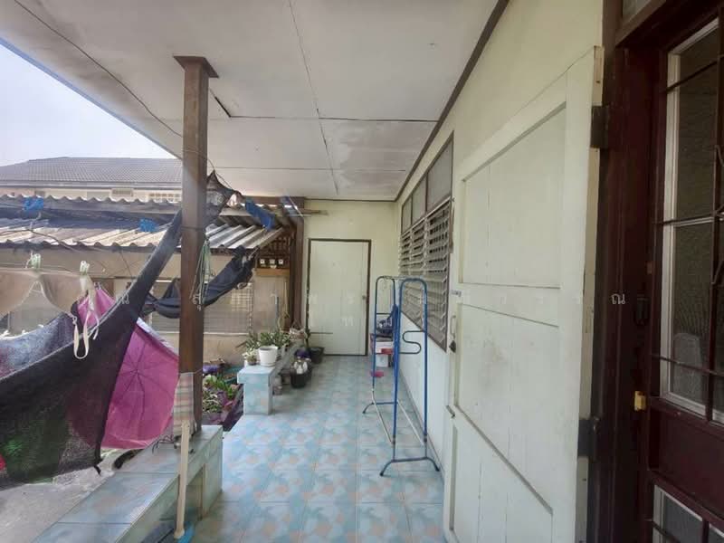 บ้านเดี่ยว 1 ชั้น 64 ตร.ว. หมู่บ้านชุมชน ทอส.9 ซอยพหลโยธิน64, Pathum Thani, Khu Khot, Lam Luk Ka, Pathum Thani, 3 Bedrooms, 200 sqm, Single Detached House For Sale, by คุณ สุภาพร มณีวรรณ (ใหม่), 500168840 - DDproperty.com