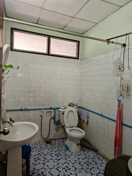 บ้านเดี่ยว 1 ชั้น 64 ตร.ว. หมู่บ้านชุมชน ทอส.9 ซอยพหลโยธิน64, Pathum Thani, Khu Khot, Lam Luk Ka, Pathum Thani, 3 Bedrooms, 200 sqm, Single Detached House For Sale, by คุณ สุภาพร มณีวรรณ (ใหม่), 500168840 - DDproperty.com