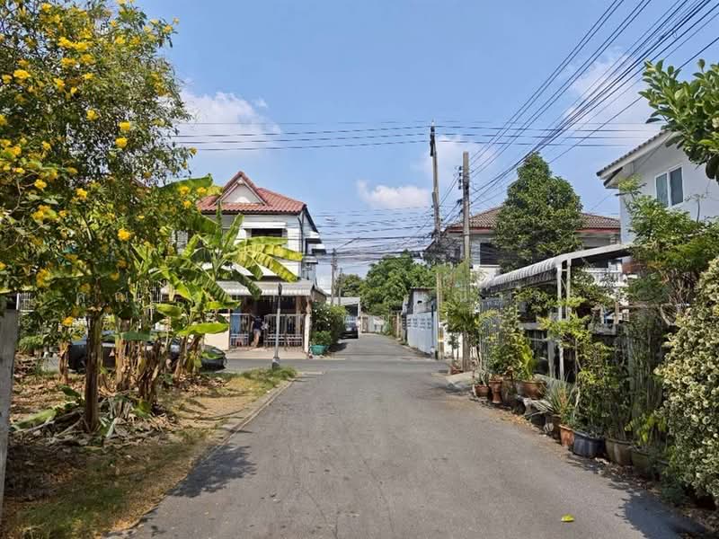 บ้านเดี่ยว 1 ชั้น 64 ตร.ว. หมู่บ้านชุมชน ทอส.9 ซอยพหลโยธิน64, Pathum Thani, Khu Khot, Lam Luk Ka, Pathum Thani, 3 Bedrooms, 200 sqm, Single Detached House For Sale, by คุณ สุภาพร มณีวรรณ (ใหม่), 500168840 - DDproperty.com