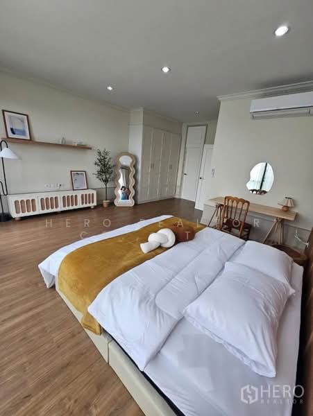 For Rent Townhouse in Baan Klang Muang Rama 9-Krungthep Kreetha in Thap Chang, Saphan Sung hre00310, Bangkok, Thap Chang, Saphan Sung, Bangkok, 3 Bedrooms, 152 sqm, Townhouse For Rent, by Hero Realtor Co., Ltd., 500168852 - DDproperty.com