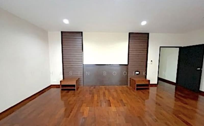 Baan Sasida, Bangkok, 19/1 Sukhumvit, Khong Tan, Khlong Toei, Bangkok, 10+ Bedrooms, 1,240 sqm, Apartment For Sale, by Suthasin Boonkong, 500168859 - DDproperty.com