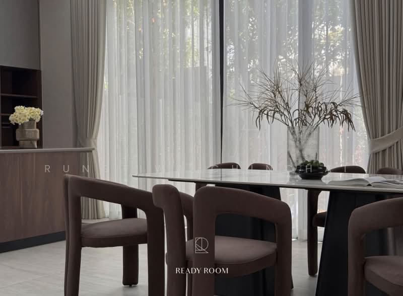 BuGaan Krungthep Kreetha, Bangkok, 109 15 Soi Krungthep Kreetha, Hua Mak, Bang Kapi, Bangkok, 3 Bedrooms, 430 sqm, Single Detached House For Rent, by Rungtiwa Chinchai, 500168866 - DDproperty.com