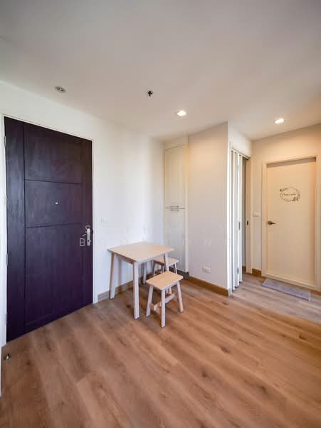 Q House Sukhumvit 79, Bangkok, 2059 Sukhumvit Road, Phra Kanong Nua, Watthana, Bangkok, 2 Bedrooms, 43 sqm, Condo For Rent, by Suthasin Boonkong, 500168897 - DDproperty.com