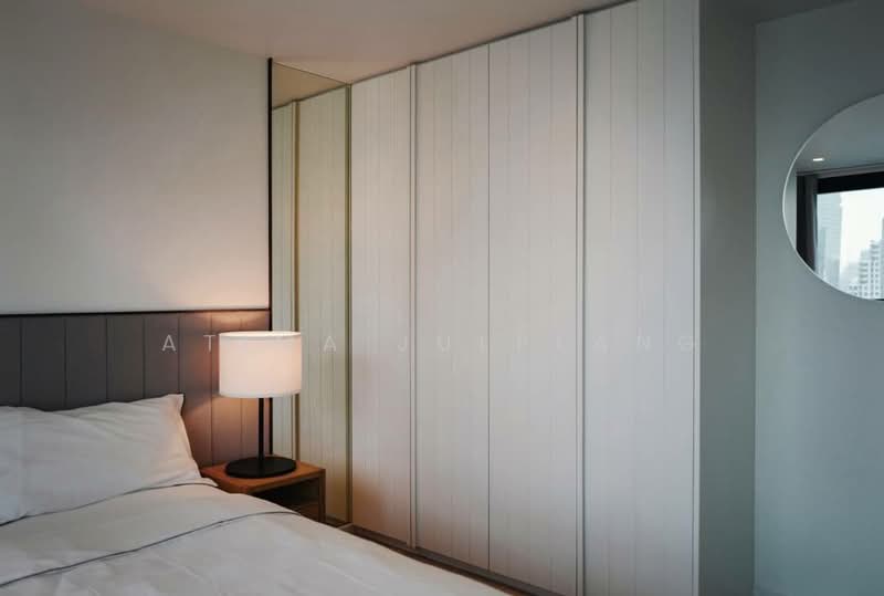 The Lofts Silom, Bangkok, Pramuan Road, Silom, Bang Rak, Bangkok, 2 Bedrooms, 68 sqm, Condo For Sale, by Prapapan Wilairojvorakul, 500168899 - DDproperty.com