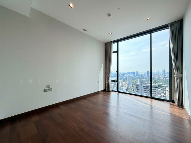 Q1 Sukhumvit, Bangkok, 1 Sukhumvit Road, Khlong Toei, Khlong Toei, Bangkok, 3 Bedrooms, 155 sqm, Condo For Sale, by Suthasin Boonkong, 500168939 - DDproperty.com
