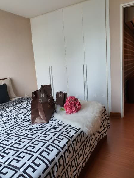 Belle Grand Rama 9, Bangkok, 131 Rama 9 Road, Huai Khwang, Huai Khwang, Bangkok, 1 Bedroom, 43 sqm, Condo For Rent, by Bencharong (Yok) Treerat-a-na-wat, 500168991 - DDproperty.com