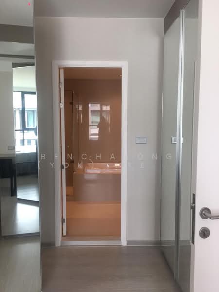 Vtara Sukhumvit 36, Bangkok, 118 Soi Saen Sabai, Phra Kanong, Khlong Toei, Bangkok, 2 Bedrooms, 66 sqm, Condo For Rent, by Bencharong (Yok) Treerat-a-na-wat, 500168996 - DDproperty.com