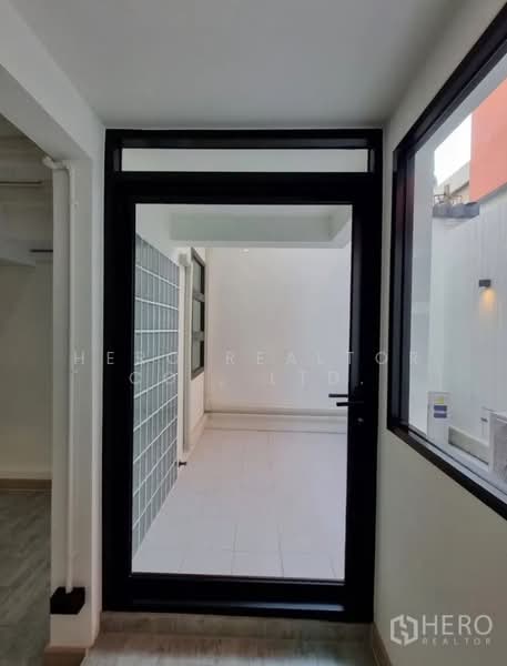 For rent 3 Bedroom Detached House in Suan Luang, Suan Luang, Bangkok hre00312, Bangkok, Suan Luang, Suan Luang, Bangkok, 3 Bedrooms, 240 sqm, Single Detached House For Rent, by Hero Realtor Co., Ltd., 500169022 - DDproperty.com