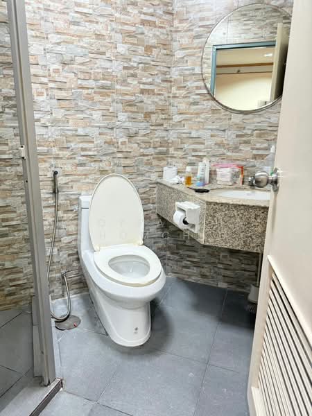 Witthayu Complex, Bangkok, 1673 New Petchaburi Road, Makkasan, Ratchathewi, Bangkok, 3 Bedrooms, 135 sqm, Condo For Rent, by Ploypatcha Chomchid, 500169025 - DDproperty.com