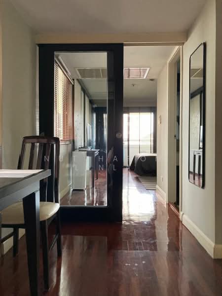 Baan Suanpetch, Bangkok, 18 Soi Sukhumvit 39, Khlong Tan Nua, Watthana, Bangkok, 2 Bedrooms, 132 sqm, Condo For Sale, by Nuttharom  Linla , 500169035 - DDproperty.com