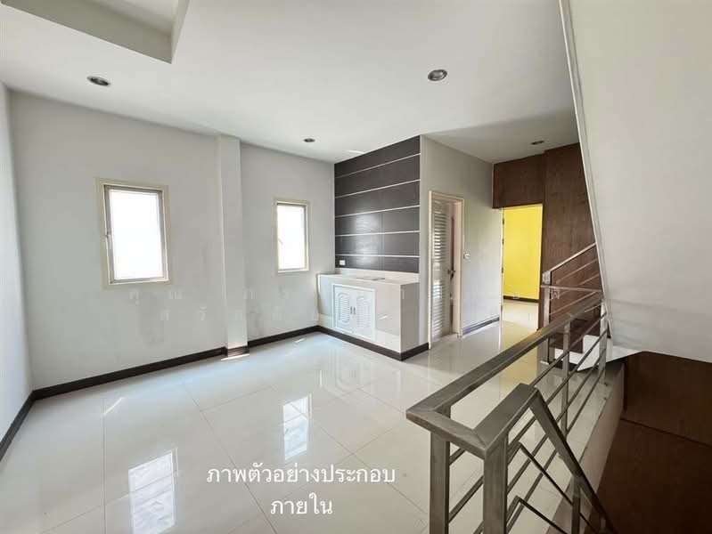 อาคารพาณิชย์ 3 ชั้น 32 ตร.ว. อาคารพาณิชย์ ตรงข้ามหมู่บ้านสิรินพาร์ค ซอยบางแวก, Bangkok, Bang Phai, Bang Khae, Bangkok, , 130 sqm, Shophouse For Sale, by คุณ ภรนันท์ปภัษฬ์ สวัสดิยกุล (ปู), 500169052 - DDproperty.com