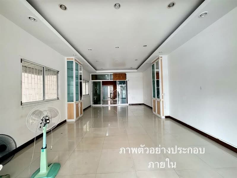 อาคารพาณิชย์ 3 ชั้น 32 ตร.ว. อาคารพาณิชย์ ตรงข้ามหมู่บ้านสิรินพาร์ค ซอยบางแวก, Bangkok, Bang Phai, Bang Khae, Bangkok, , 130 sqm, Shophouse For Sale, by คุณ ภรนันท์ปภัษฬ์ สวัสดิยกุล (ปู), 500169052 - DDproperty.com