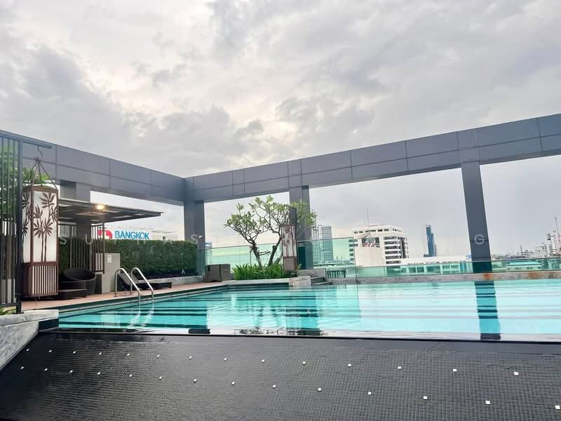 Thru Thonglor, Bangkok, Petchaburi Road, Bang Kapi, Huai Khwang, Bangkok, 1 Bedroom, 37 sqm, Condo For Rent, by Suthasin Boonkong, 500169056 - DDproperty.com