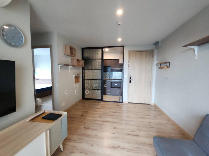 Brix Charan 64, Bangkok, 696 Charan Sanit Wong Road, Bang Yi Khan, Bang Phlat, Bangkok, 2 Bedrooms, 48 sqm, Condo For Rent, by Ploypatcha Chomchid, 500169067 - DDproperty.com