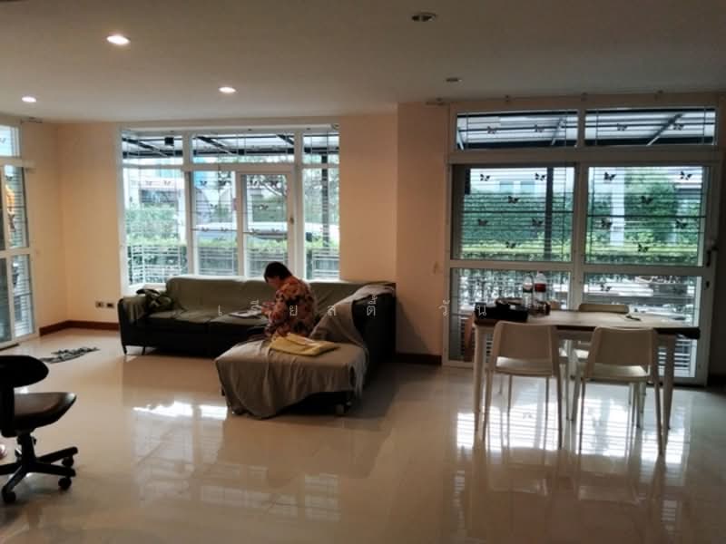 เดอะแกลลอรี่ พุทธมณฑลสาย4, Nakhon Pathom, Krathum Lom, Sam Phran, Nakhon Pathom, 4 Bedrooms, 215 sqm, Single Detached House For Sale, by เรียลตี้ วัน, 500169091 - DDproperty.com