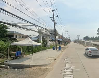 ขาย - ขายที่ดินบางเสร่ทำเลดี 144 ตรว. ถมแล้วติดถนนเส้นสุขุมวิท3 ใกล้ตลาดปลาบางเสร่2กม. อ.สัตหีบ, ชลบุรี