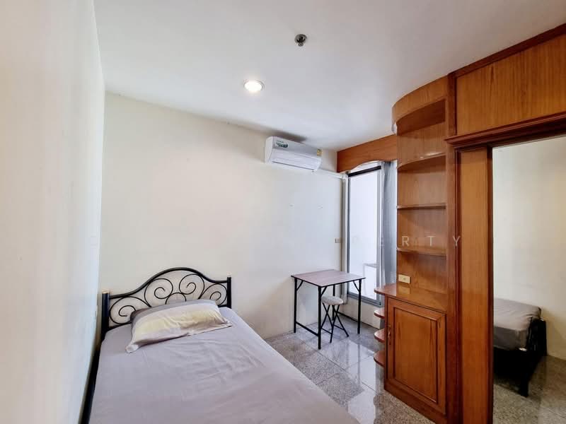 Pathumwan Resort, Bangkok, Phayathai Road, Thanon Phaya Thai, Ratchathewi, Bangkok, 2 Bedrooms, 49 sqm, Condo For Rent, by Connex Property, 500169126 - DDproperty.com