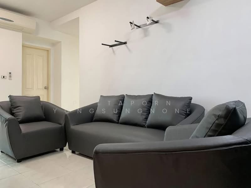 Supalai Park Ekkamai-Thonglor, Bangkok, Petchaburi Road, Bang Kapi, Huai Khwang, Bangkok, 2 Bedrooms, 70 sqm, Condo For Rent, by Pattaporn Yongsungnone, 500169128 - DDproperty.com