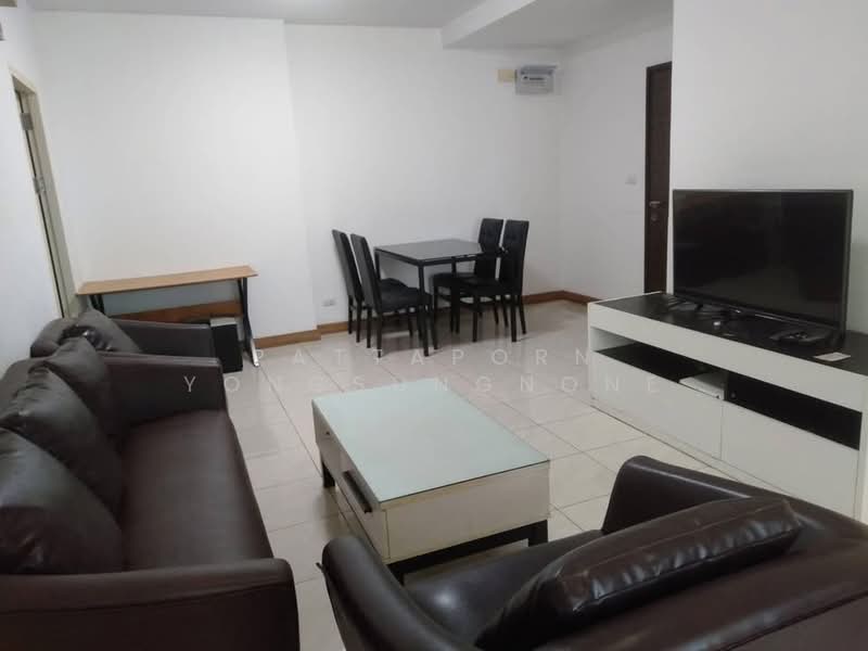 Supalai Park Ekkamai-Thonglor, Bangkok, Petchaburi Road, Bang Kapi, Huai Khwang, Bangkok, 2 Bedrooms, 70 sqm, Condo For Rent, by Pattaporn Yongsungnone, 500169128 - DDproperty.com