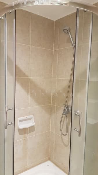 Silom Terrace Condominium, Bangkok, Silom, Silom, Bang Rak, Bangkok, 1 Bedroom, 35 sqm, Condo For Sale, by Prapapan Wilairojvorakul, 500169135 - DDproperty.com