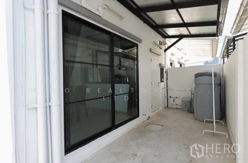 For Rent 3 Bedroom Townhouse in Indy 5 Bangna KM 7 in Bang Kaeo, Bang Phli, Samut Prakan hre00313, Samut Prakan, Bang Kaeo, Bang Plee, Samut Prakan, 3 Bedrooms, 122 sqm, Townhouse For Rent, by Hero Realtor Co., Ltd., 500169148 - DDproperty.com