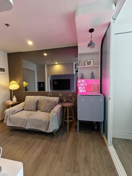 Regent Home Wutthakat, Bangkok, Wutthakat Road, Talat Plu, Thon Buri, Bangkok, 1 Bedroom, 26 sqm, Condo For Rent, by กำพนธ์ อัศวศิริวิลาศ, 500169155 - DDproperty.com