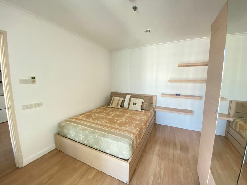 Lumpini Place Rama 8, Bangkok, 1521 Soi Arun Amarin 53, Arun Amarin Road, Bang Yi Khan, Bang Phlat, Bangkok, 1 Bedroom, 42 sqm, Condo For Sale, by Atima Julplang, 500169166 - DDproperty.com