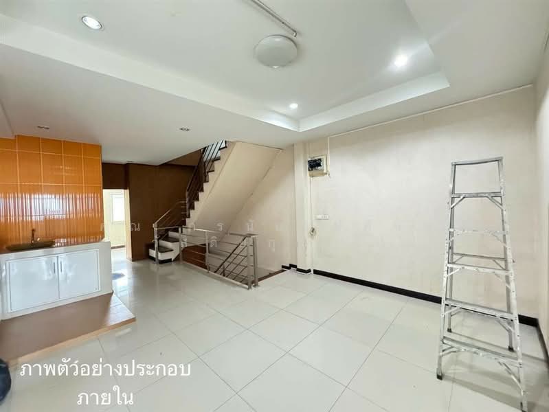 For Sale - อาคารพาณิชย์ 3 ชั้น 33 ตร.ว. อาคารพาณิชย์ ตรงข้ามหมู่บ้านสิรินพาร์ค ซอยบางแวก, Bangkok