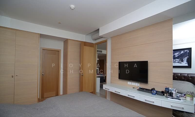 The Empire Place, Bangkok, 88 Narathiwatratchanakharin Road, Thung Maha Mek, Sathon, Bangkok, 2 Bedrooms, 99 sqm, Condo For Rent, by Ploypatcha Chomchid, 500169180 - DDproperty.com