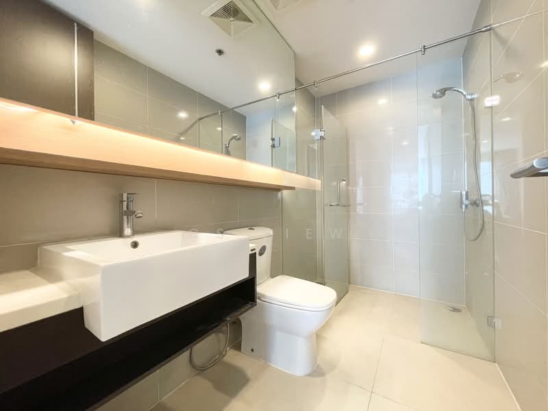15 Sukhumvit Residences, Bangkok, Soi Sukhumvit 15, Khlongtoei Nua, Watthana, Bangkok, 2 Bedrooms, 82 sqm, Condo For Rent, by CS Jiew, 500169182 - DDproperty.com
