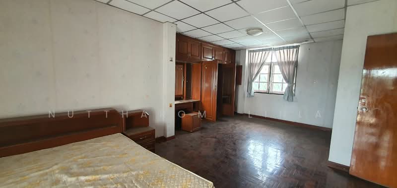 3-BR House, Bangkok, Bang Chak, Phra Khanong, Bangkok, 3 Bedrooms, 200 sqm, Single Detached House For Sale, by Nuttharom  Linla , 500169200 - DDproperty.com