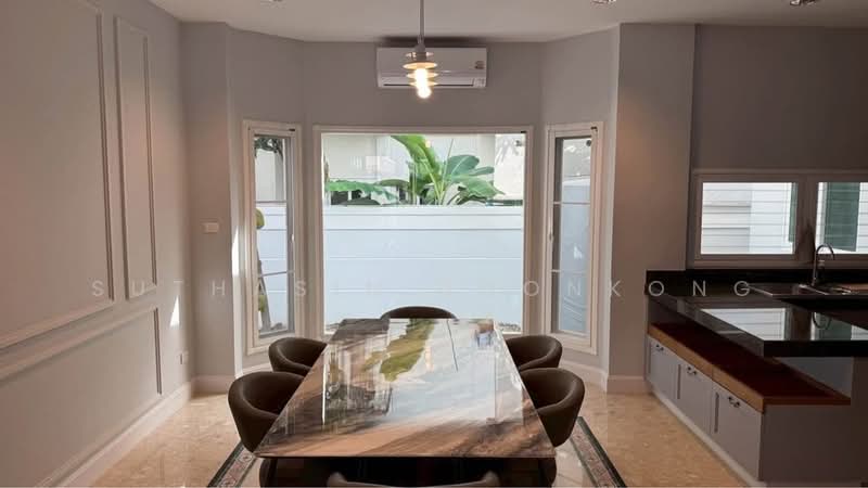 Nantawan Rama 9-Onnut, Bangkok, Soi Mu Ban Nantawan, Prawet, Prawet, Bangkok, 4 Bedrooms, 300 sqm, Single Detached House For Rent, by Suthasin Boonkong, 500169201 - DDproperty.com