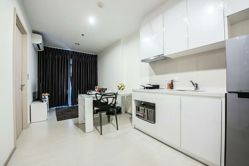 Rhythm Sukhumvit 42, Bangkok, Soi Sukhumvit 42, Sukhumvit Road, Phra Kanong, Khlong Toei, Bangkok, 1 Bedroom, 35 sqm, Condo For Rent, by Ploypatcha Chomchid, 500169225 - DDproperty.com