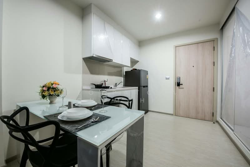 Rhythm Sukhumvit 42 : ริทึ่ม สุขุมวิท 42, กรุงเทพ, ซอยสุขุมวิท 42, พระโขนง, คลองเตย, กรุงเทพ, 35 ตร.ม., คอนโด ให้เช่า, โดย Ploypatcha Chomchid, 500169225 - DDproperty.com