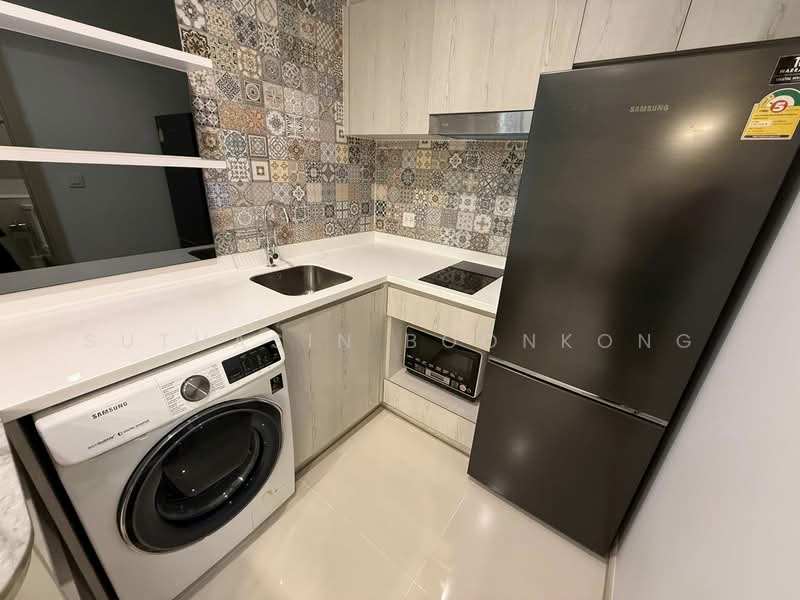 Life One Wireless, Bangkok, 1 Wireless Road, Lumphini, Pathum Wan, Bangkok, 1 Bedroom, 35 sqm, Condo For Rent, by Suthasin Boonkong, 500169235 - DDproperty.com