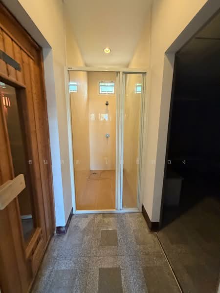 UN Residence, Bangkok, Khlong Tan Nua, Watthana, Bangkok, 2 Bedrooms, 120 sqm, Condo For Rent, by ธนพล โพธิ์ทอง, 500169237 - DDproperty.com