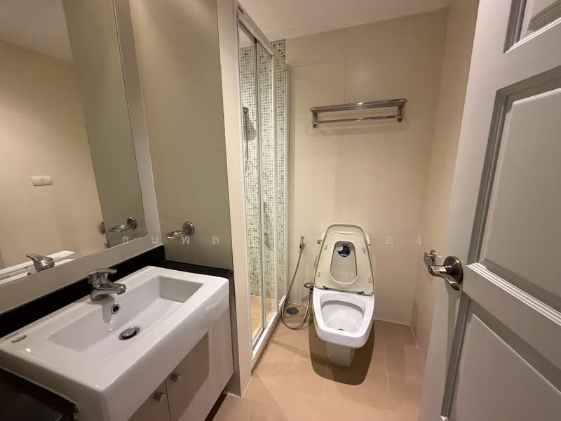 UN Residence, Bangkok, Khlong Tan Nua, Watthana, Bangkok, 2 Bedrooms, 120 sqm, Condo For Rent, by ธนพล โพธิ์ทอง, 500169237 - DDproperty.com